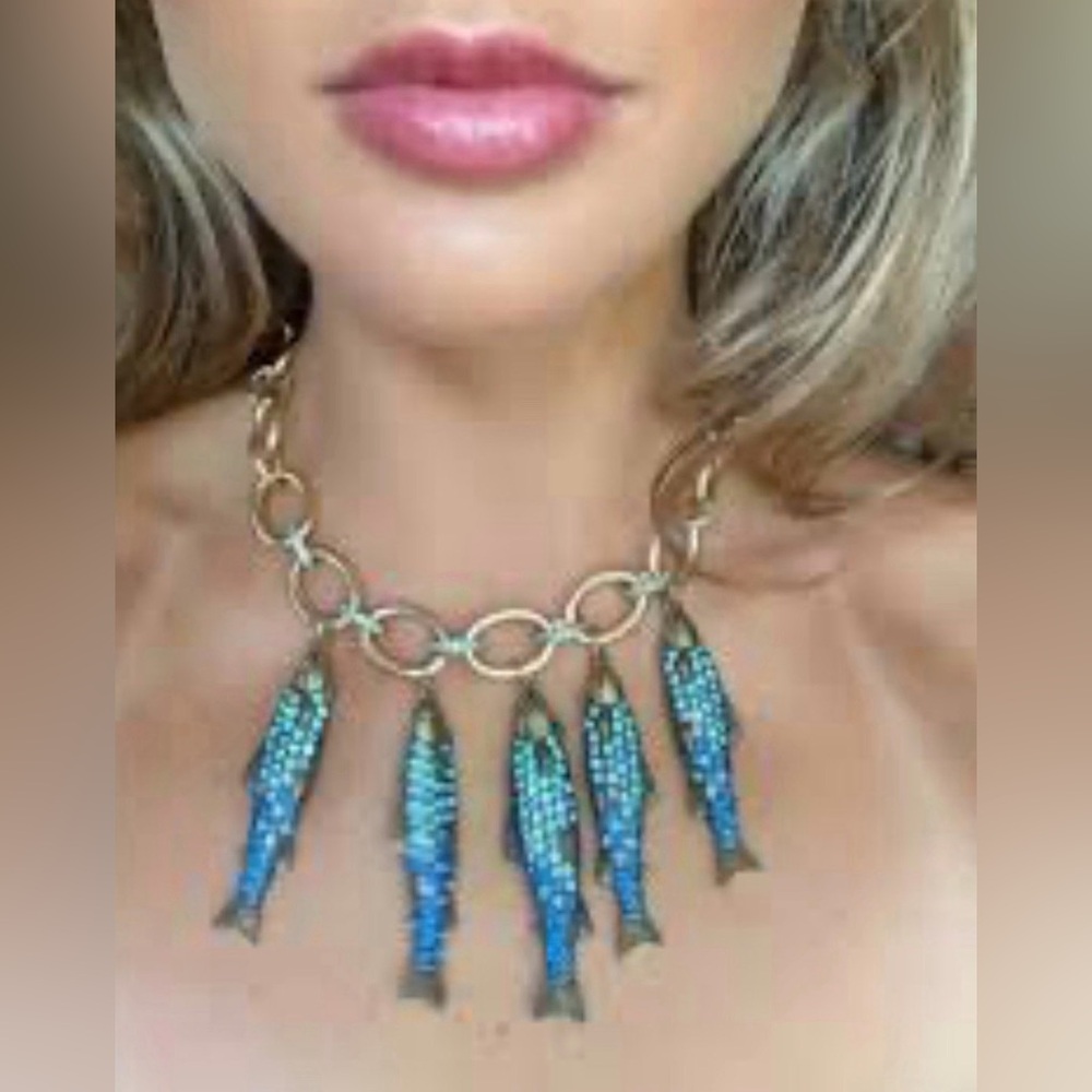 NWT โ๏ธ๐โ๏ธ Betsey Johnson Mermaid Jewels Blue Rhinestone Sardine Fish Necklace - Picture 4 of 16